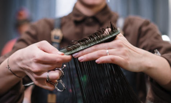 Women's haircut and style